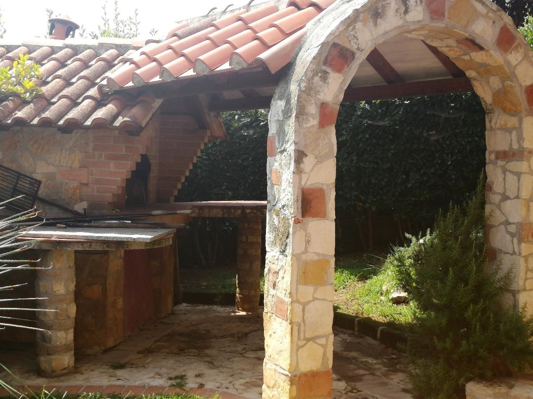 Villa MASSAROSA vendita  Piano del Quercione  Studio Immobiliare La Soffitta