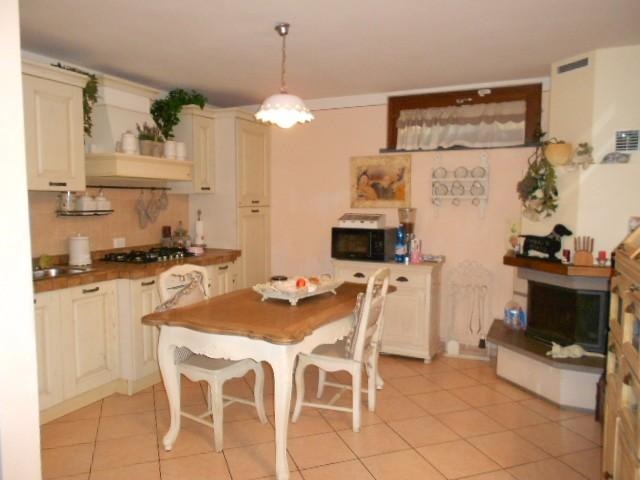  massarosa vendita quart: massarosa studio immobiliare la soffitta
