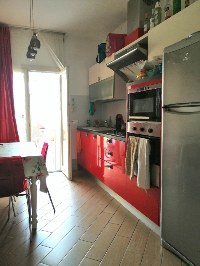  viareggio vendita quart: viareggio studio immobiliare la soffitta