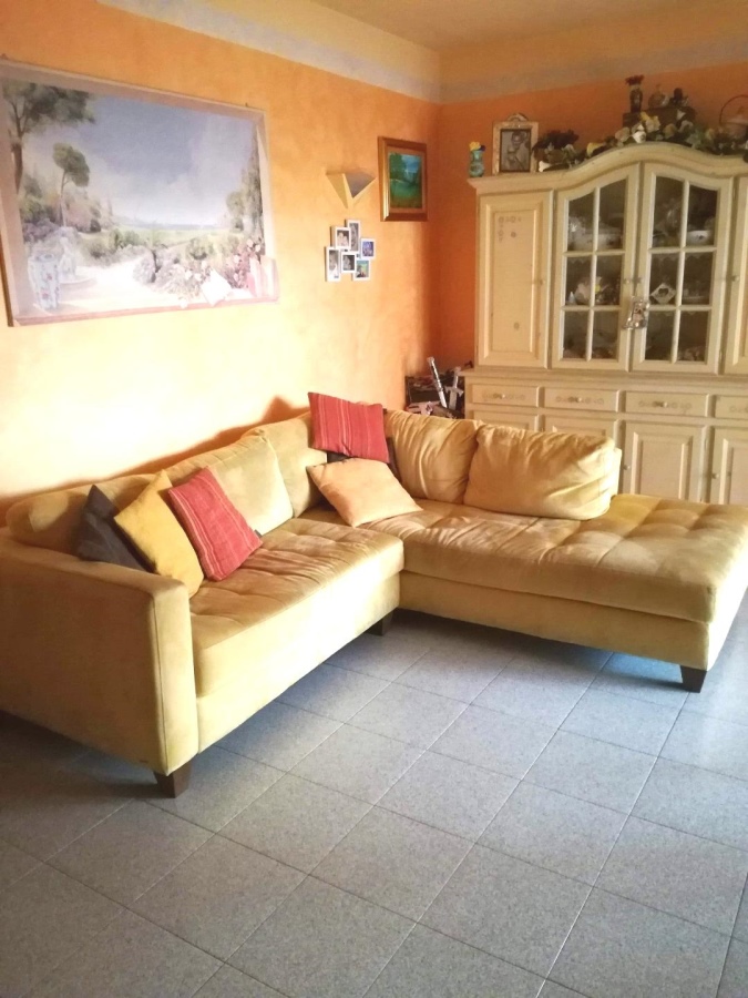  viareggio vendita quart: viareggio studio immobiliare la soffitta