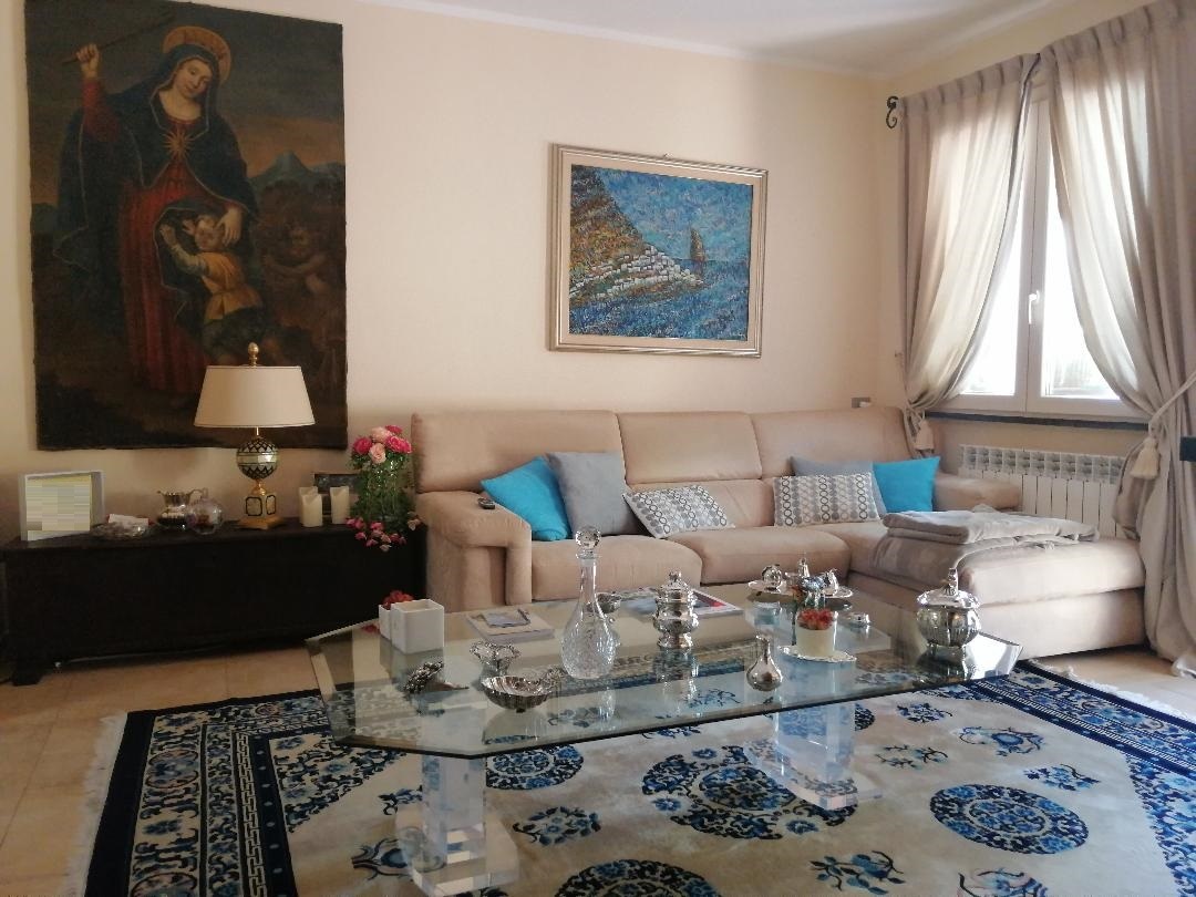  massarosa vendita quart: bozzano studio immobiliare la soffitta