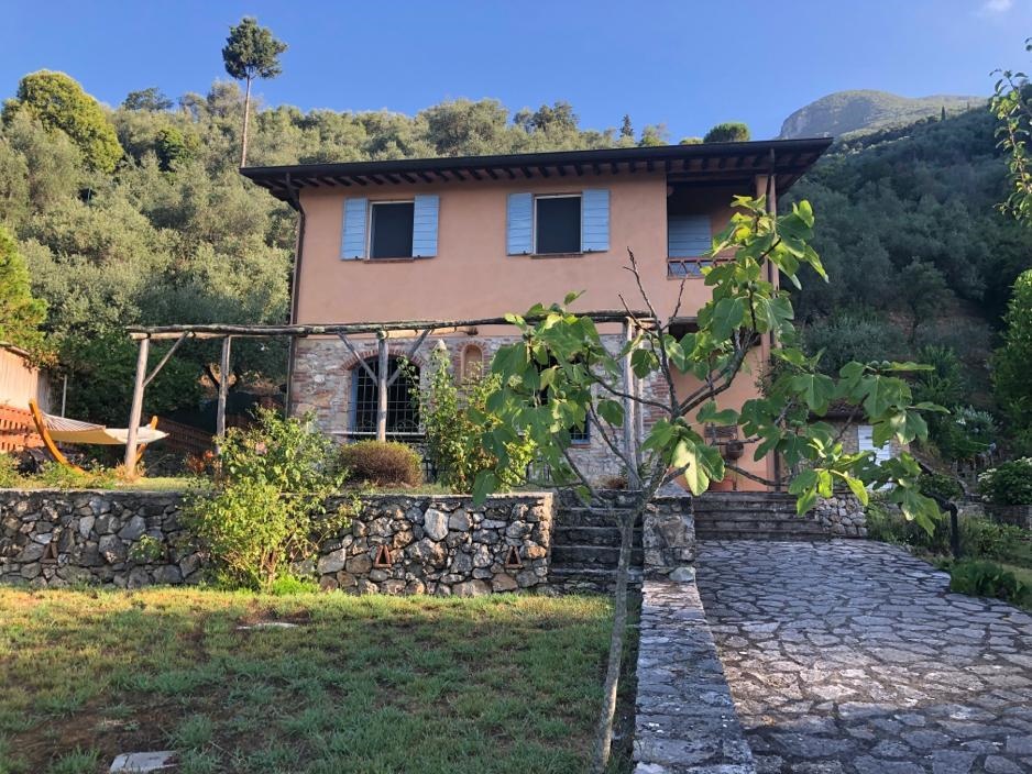 Rustico - Cascina CAMAIORE vendita  Camaiore  Studio Immobiliare La Soffitta